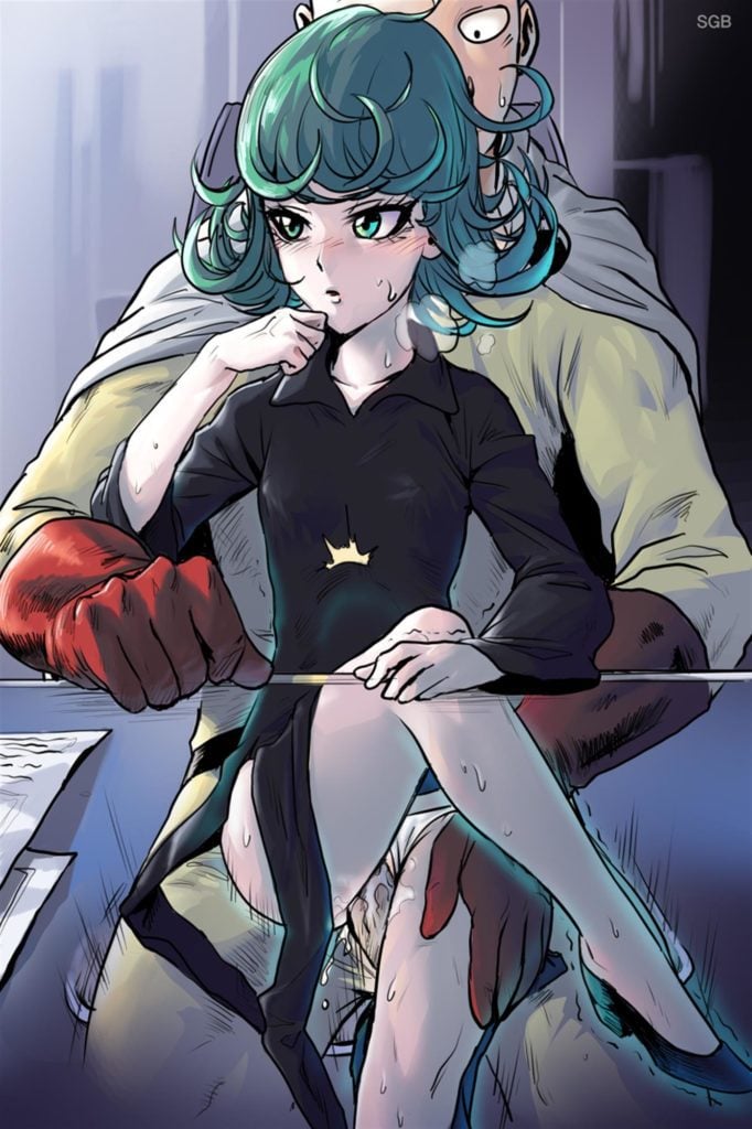 Saitama secretly fucking Tatsumaki while she sits in his lap