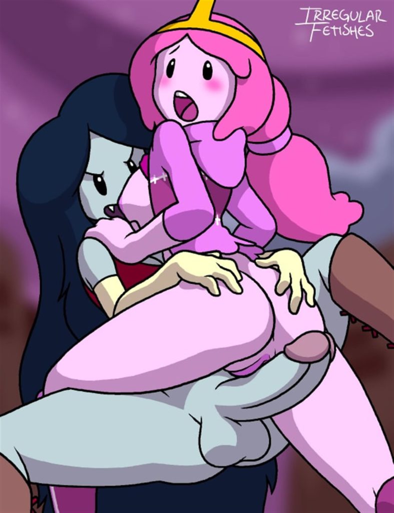 Marceline having sex with Princess Bubblegum