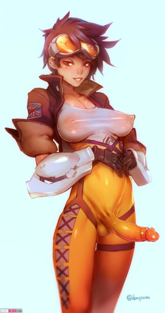 Tracers suit is tight and see-trough and her dick is bulging trough