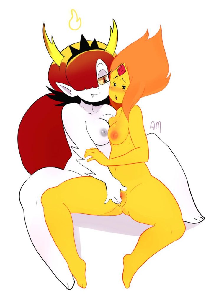 Hekapoo playing with Flame Princesses pussy